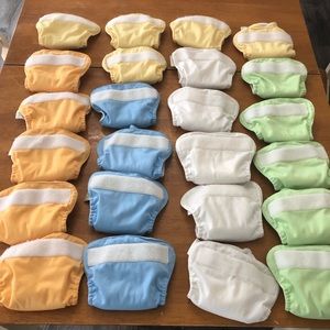 24 Bumgenius Newborn Diapers